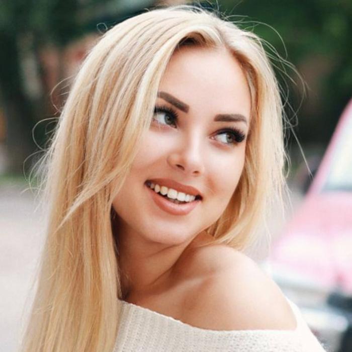 Amazing miss Julia, 31 yrs.old from Kiev, Ukraine