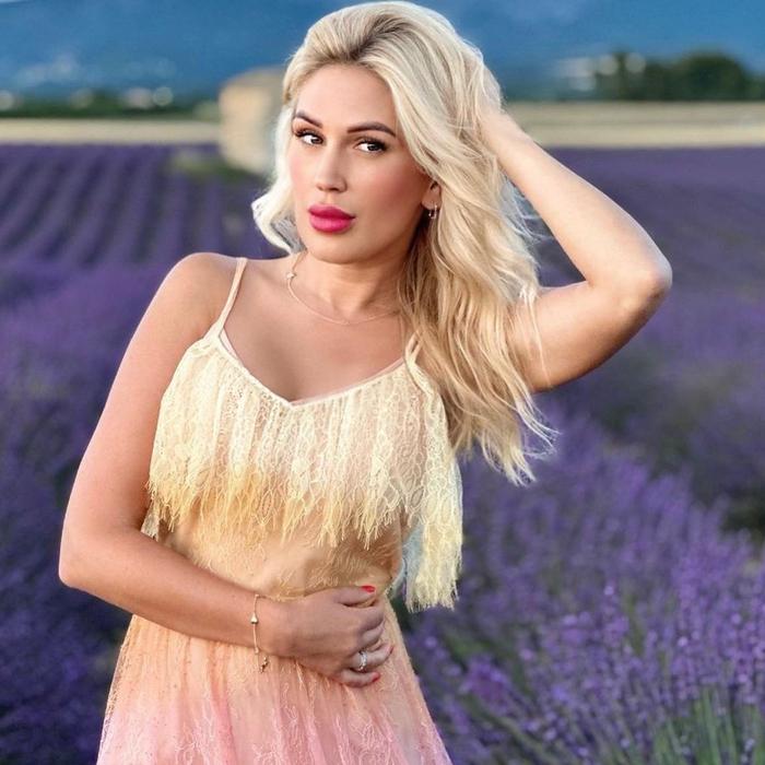 Beautiful miss Evgeniya, 40 yrs.old from Barcelona, Spain