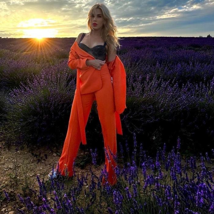 Sexy miss Evgeniya, 40 yrs.old from Barcelona, Spain