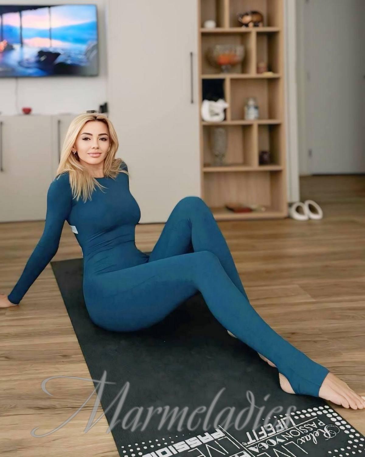 Beautiful girlfriend Irina, 45 yrs.old from Prague, Czech Republic