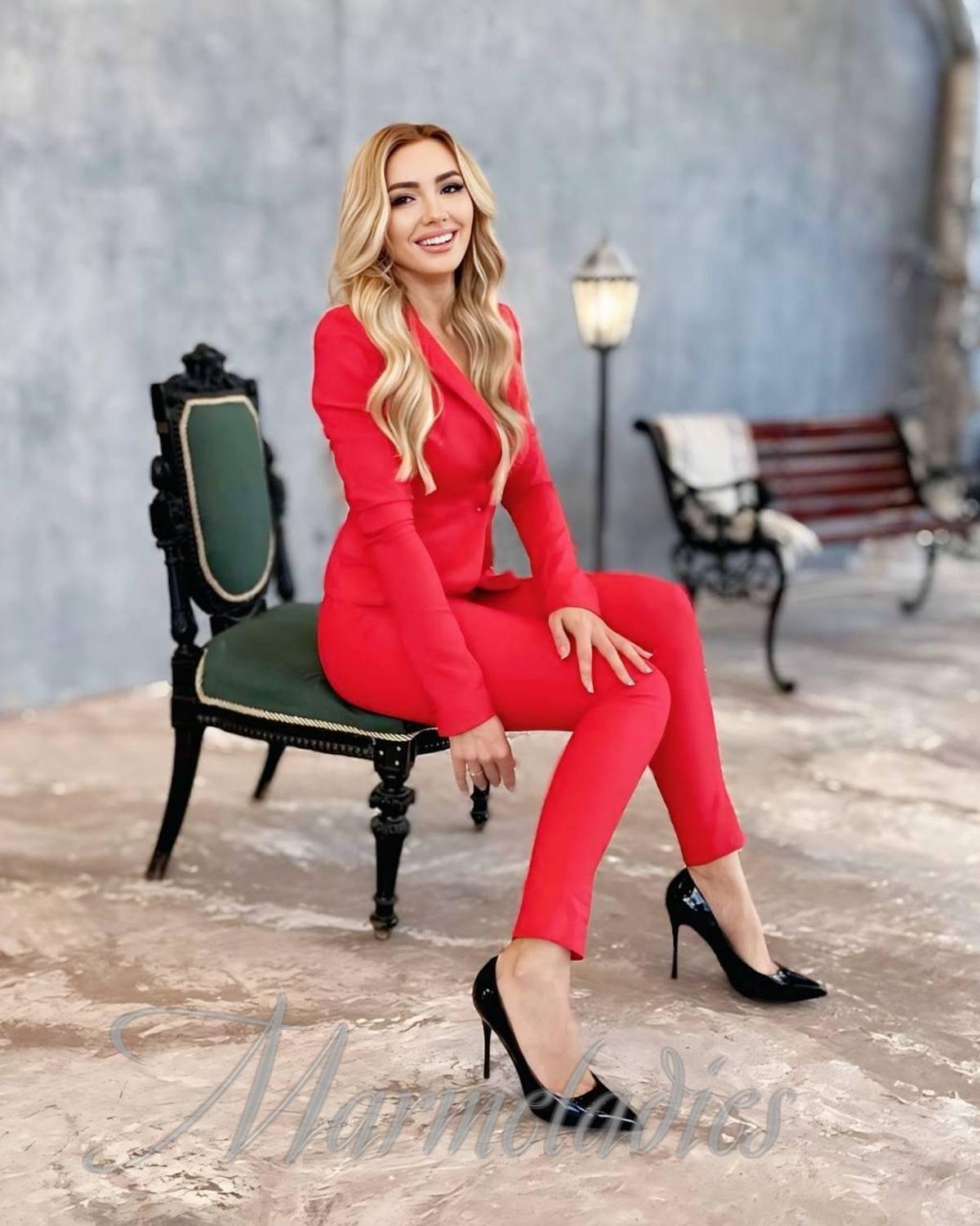 Nice girlfriend Irina, 45 yrs.old from Prague, Czech Republic