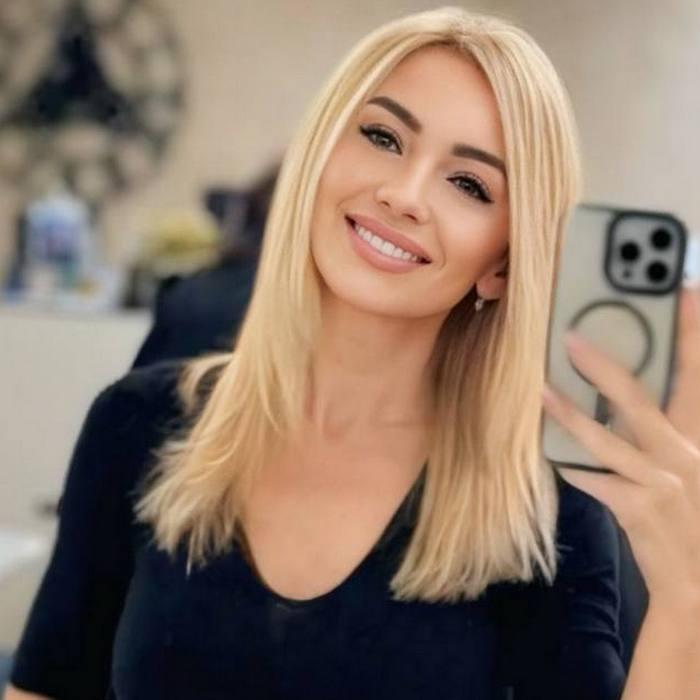 Sexy girlfriend Irina, 46 yrs.old from Prague, Czech Republic