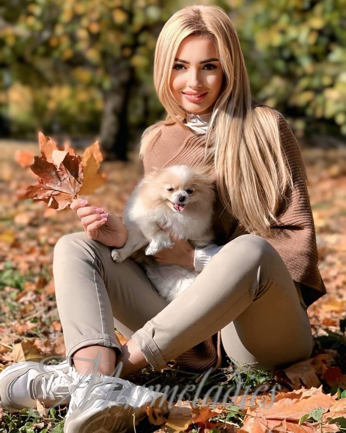 Hot miss Irina, 45 yrs.old from Prague, Czech Republic