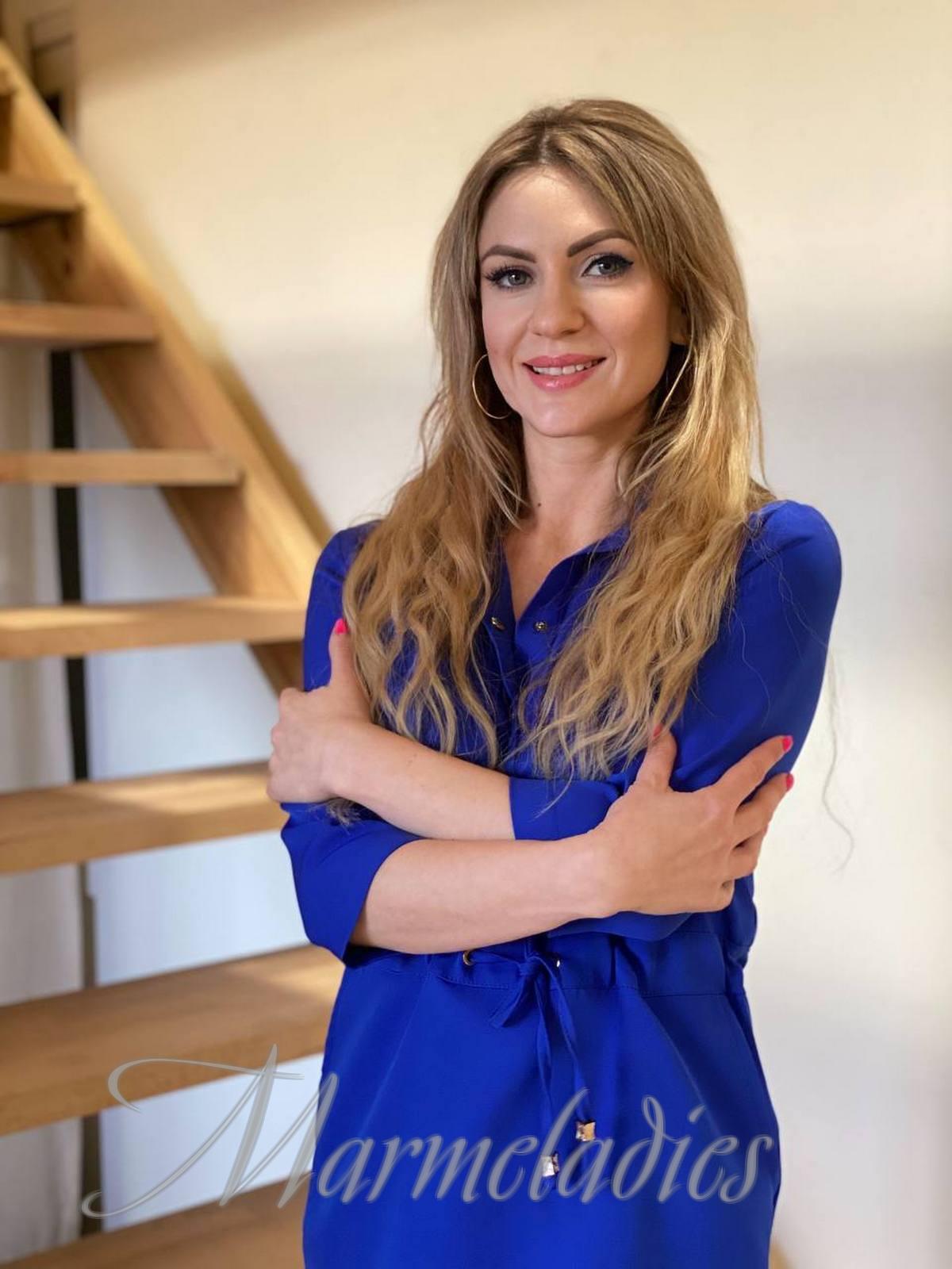 Nice wife Marina, 41 yrs.old from Kyiv, Ukraine