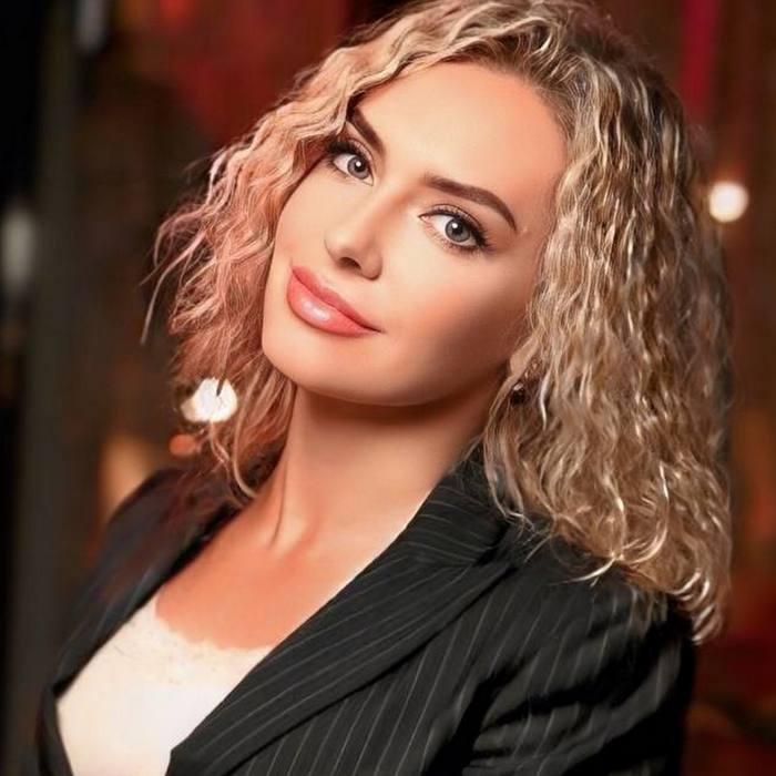 Charming girlfriend Victoria, 53 yrs.old from Berlin, Germany