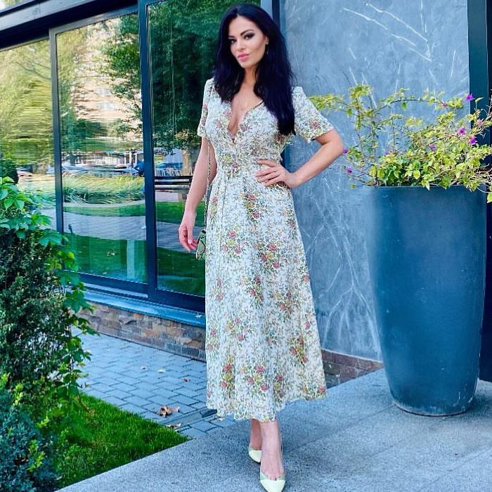 Pretty wife Mariya, 38 yrs.old from Milan, Italy