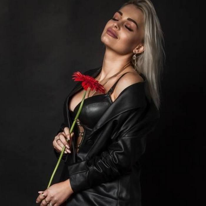 Hot mail order bride Diana, 30 yrs.old from Irpen, Ukraine