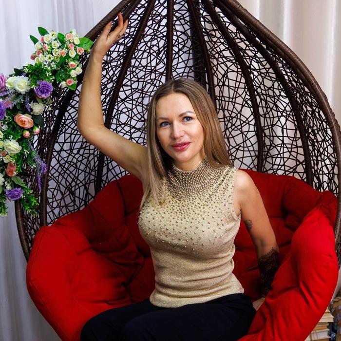 Gorgeous girl Oksana, 48 yrs.old from Khmelnytskyi, Ukraine
