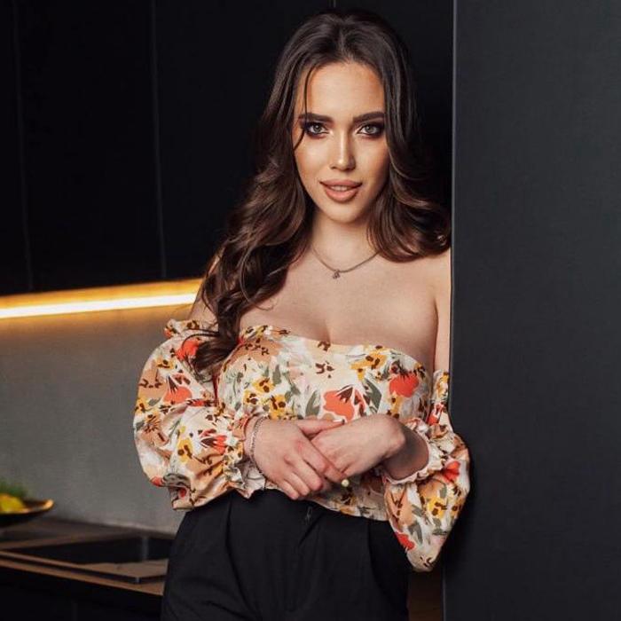 Single girl Valeria, 26 yrs.old from Kiev, Ukraine