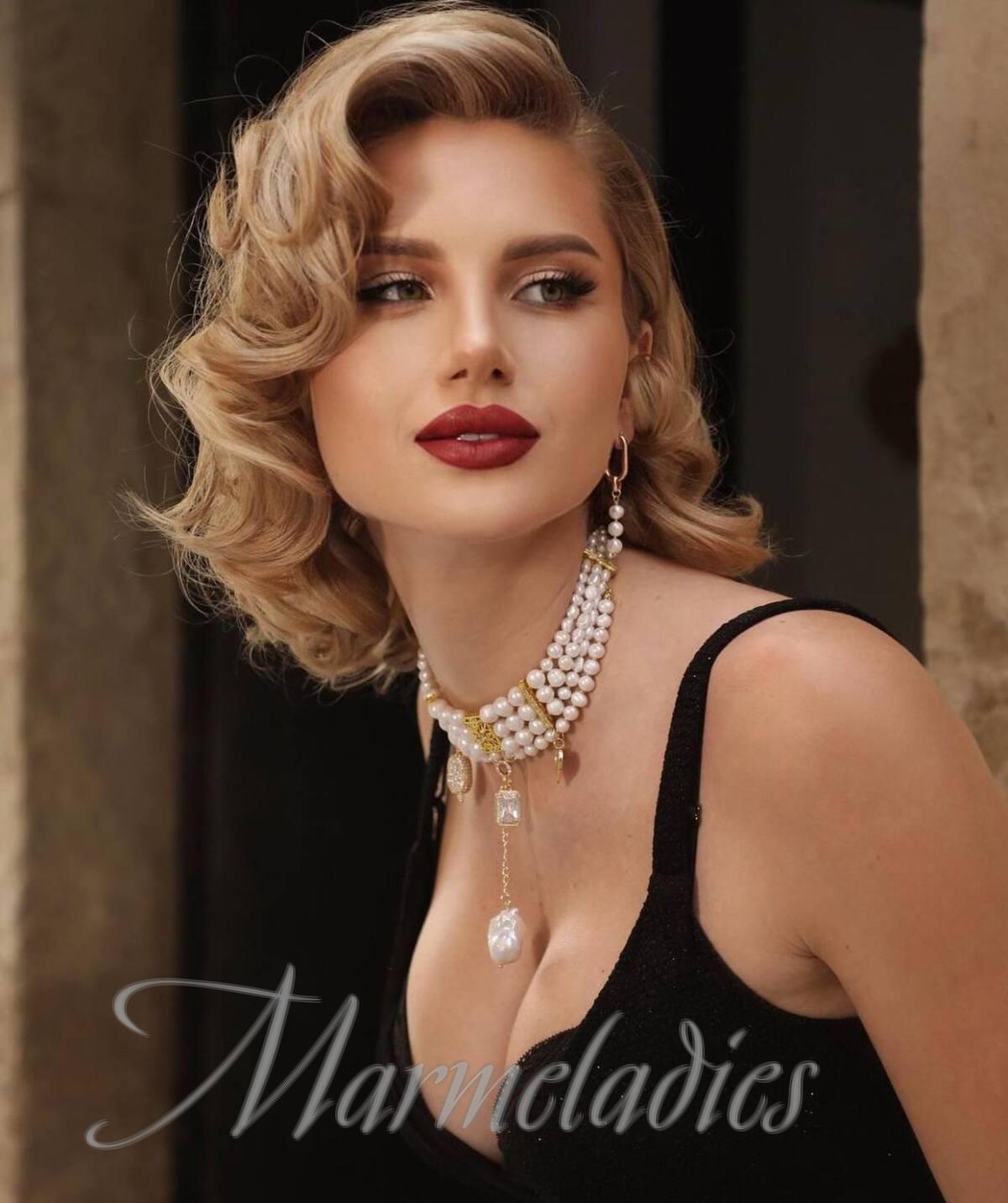 Amazing lady Natalia, 34 yrs.old from Alicante, Spain