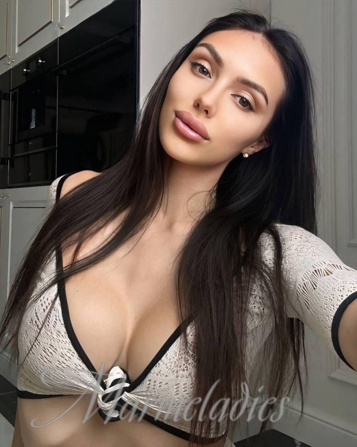 Hot miss Aleksandra, 30 yrs.old from Warsawa, Poland