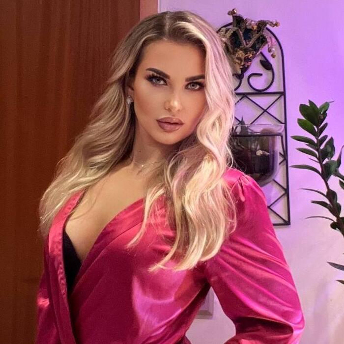 Hot miss Marina, 33 yrs.old from Kiev, Ukraine