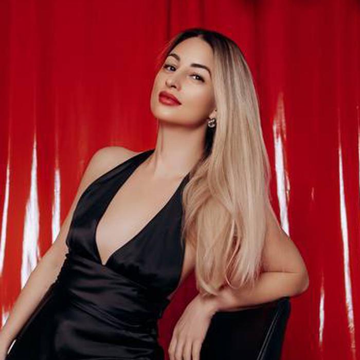 Amazing wife Julia, 38 yrs.old from Kharkov, Ukraine