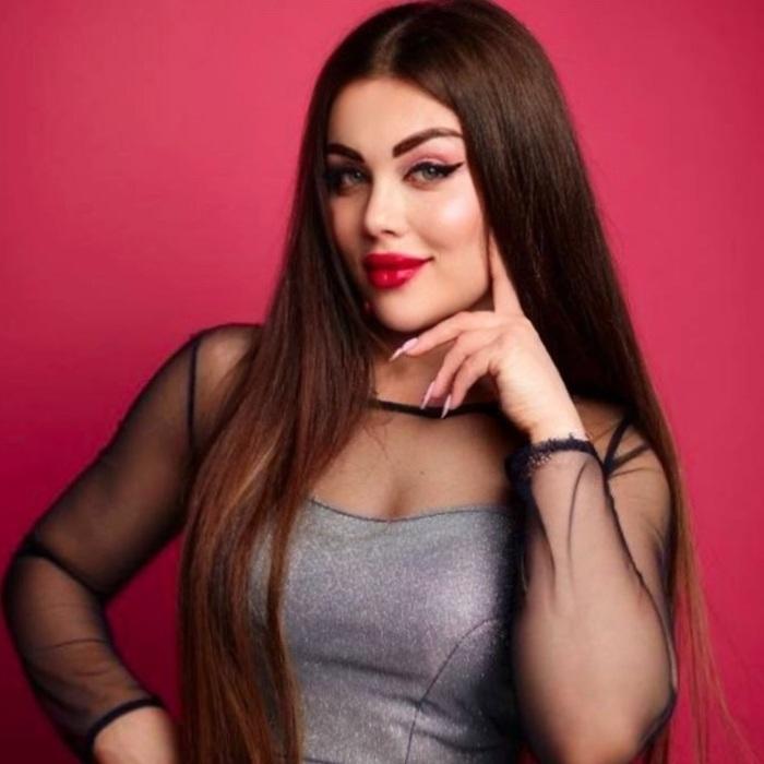 Single wife Viktoriia, 32 yrs.old from Dnipro, Ukraine