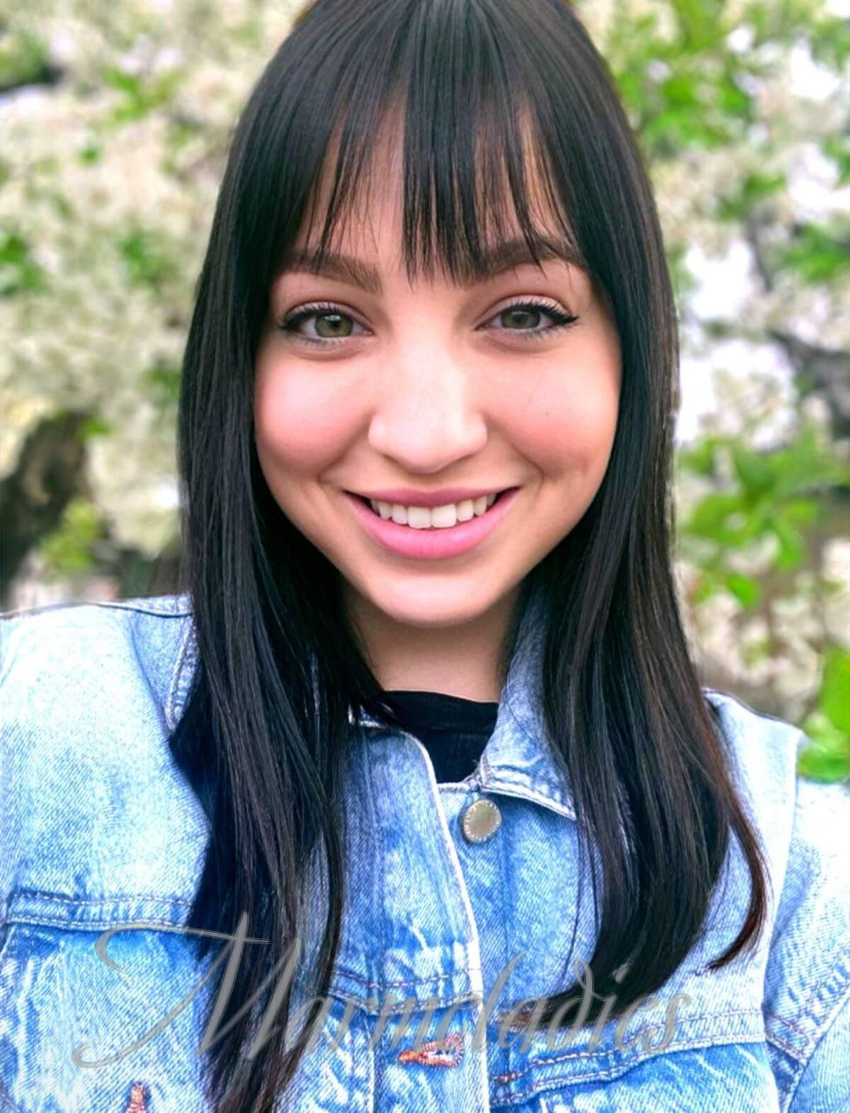 charming-pen-pal-tatyana-from-kryvyi-rih-ukraine-ukrainian-women