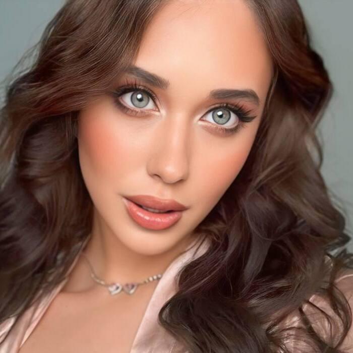 Charming woman Adelina, 22 yrs.old from Texas, United States
