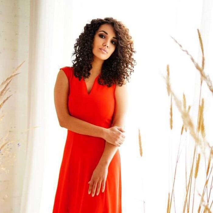 Single lady Ganira, 36 yrs.old from Kiev, Ukraine