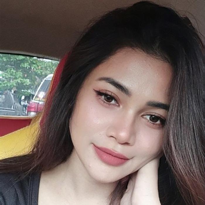 Single miss Pebrianingsih, 35 yrs.old from Yogyakarta, Indonesia