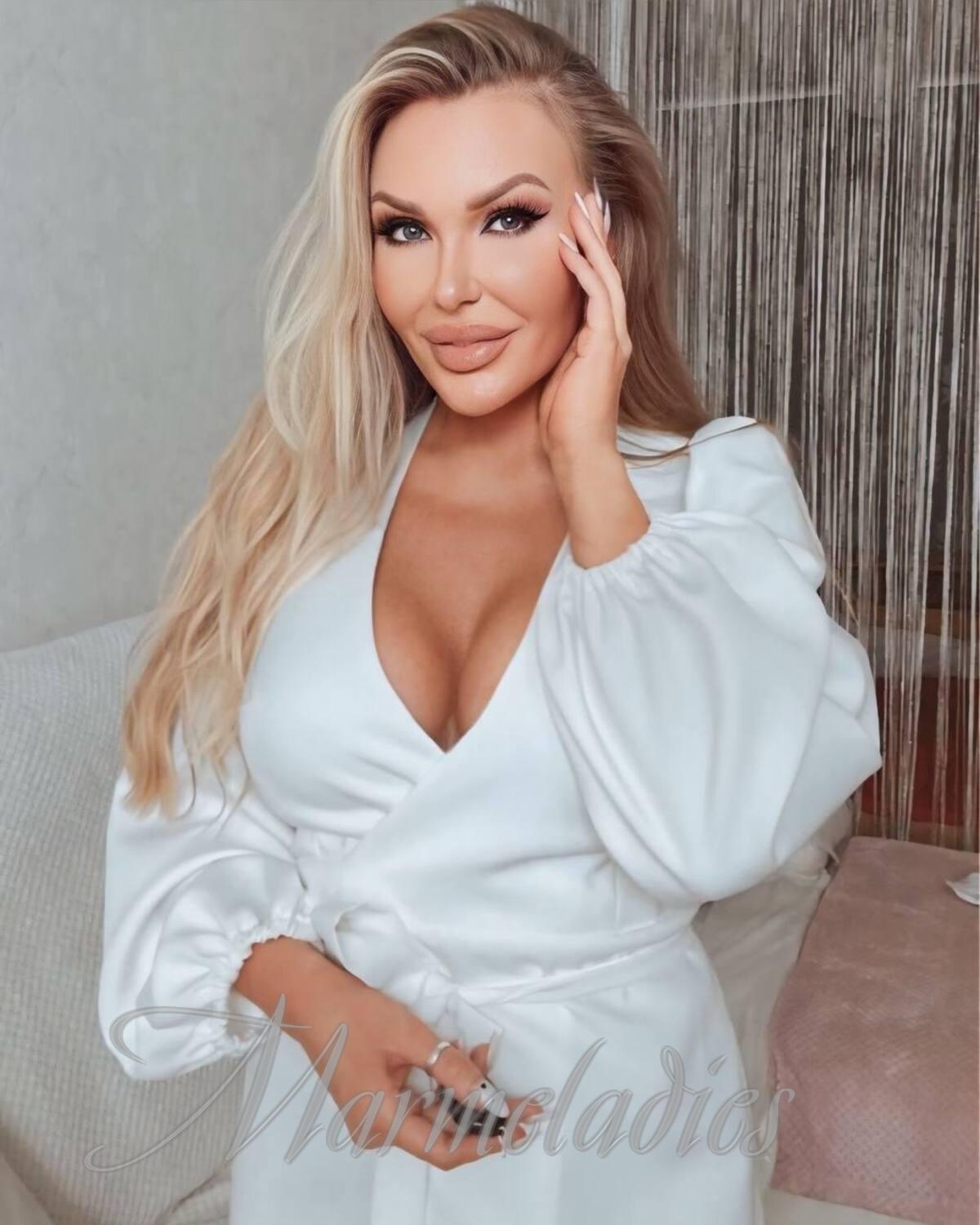 Hot miss Polina, 43 yrs.old from Odessa, Ukraine
