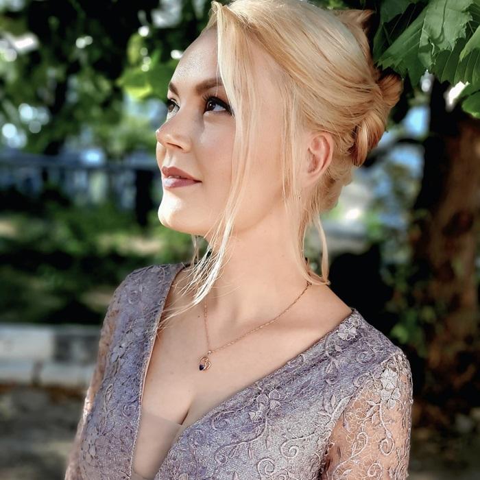 Gorgeous girlfriend Irina, 34 yrs.old from Mykolaiv, Ukraine