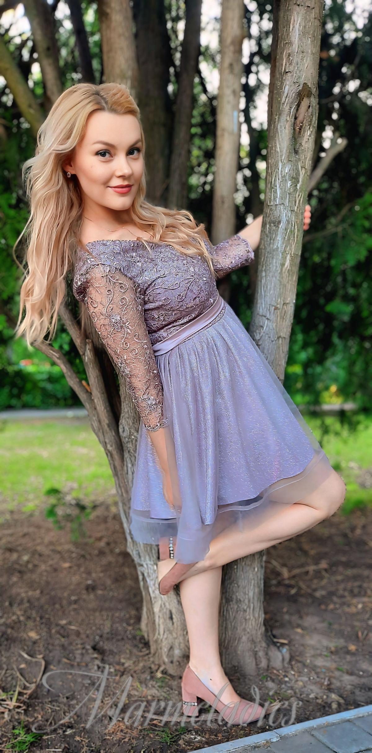 Single girlfriend Irina, 33 yrs.old from Mykolaiv, Ukraine