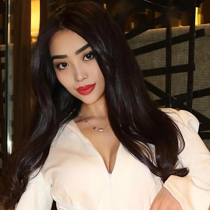 Hot girlfriend Madina, 32 yrs.old from Almaty, Kazakhstan