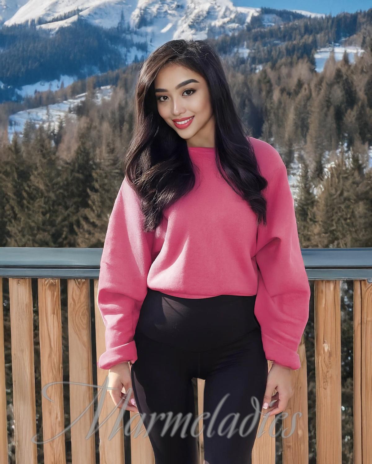 Pretty girlfriend Madina, 31 yrs.old from Almaty, Kazakhstan
