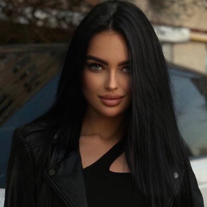 Pretty girlfriend Olena, 23 yrs.old from Kharkiv, Ukraine