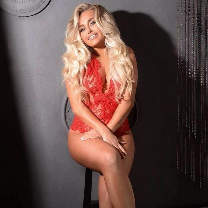 Hot pen pal Eleonora, 36 yrs.old from Kharkiv, Ukraine