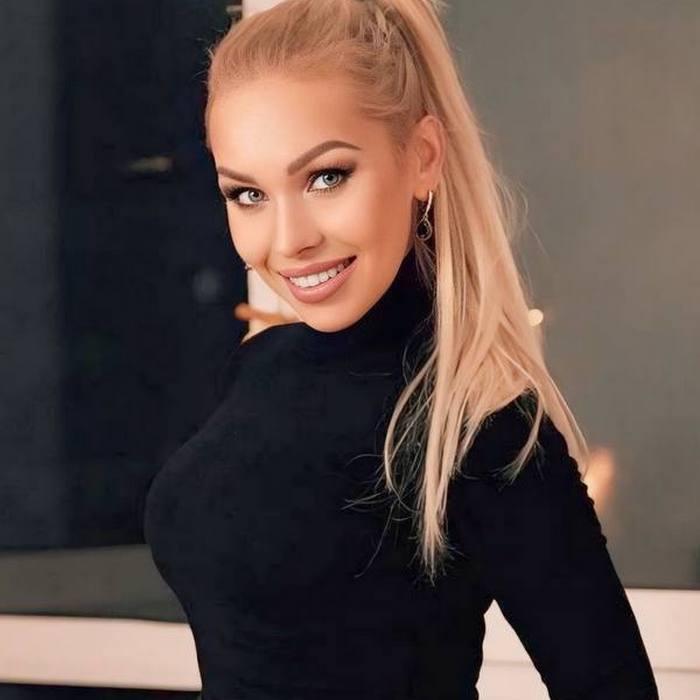Beautiful lady Alina, 36 yrs.old from Kyiv, Ukraine