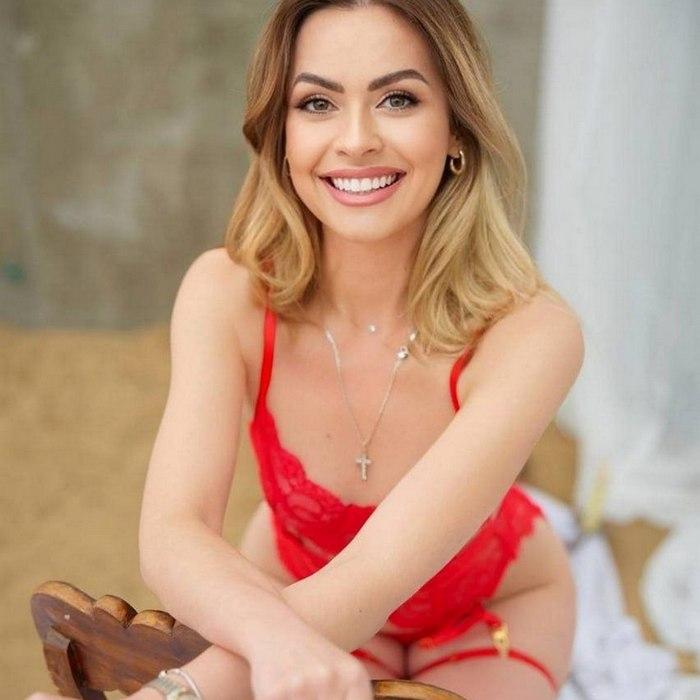 Amazing miss Alina, 33 yrs.old from Odessa, Ukraine