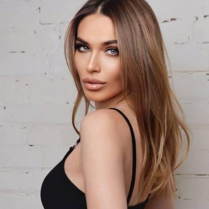 Sexy girlfriend Alina, 29 yrs.old from Berlin, Germany