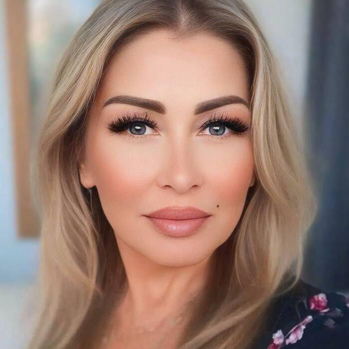 Nice wife Hanna, 47 yrs.old from Kyiv, Ukraine
