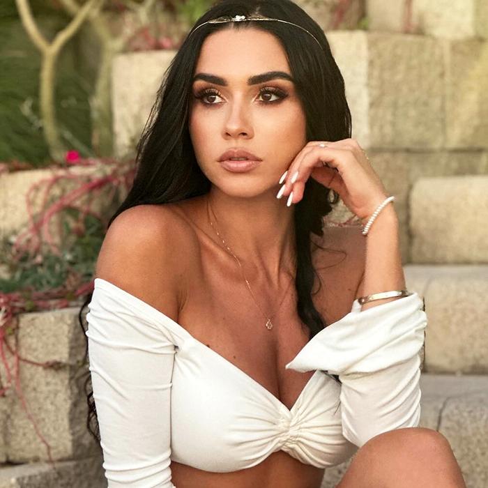 Gorgeous girl Elena, 37 yrs.old from Kyiv, Ukraine