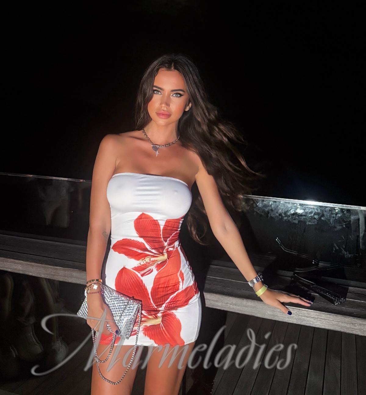  Leila, 31 yrs.old from Phoenix, United States