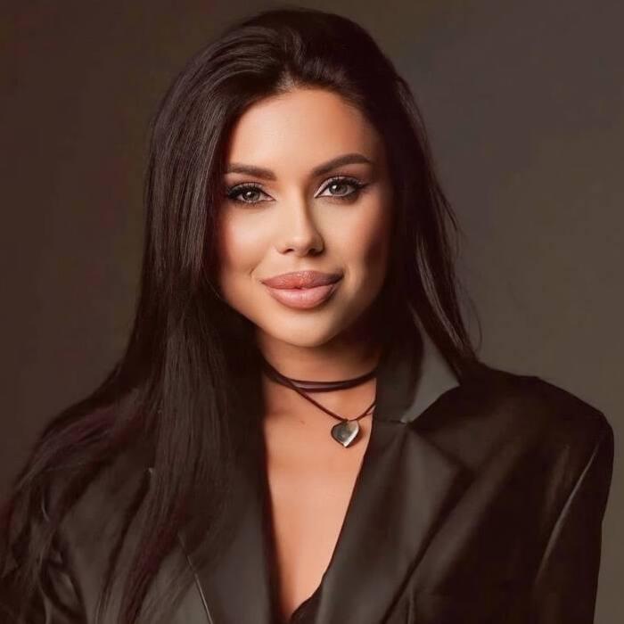 Single lady Oksana, 34 yrs.old from Zaporozhye, Ukraine