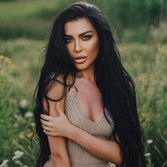 Beautiful miss Oksana, 28 yrs.old from Rome, Italy