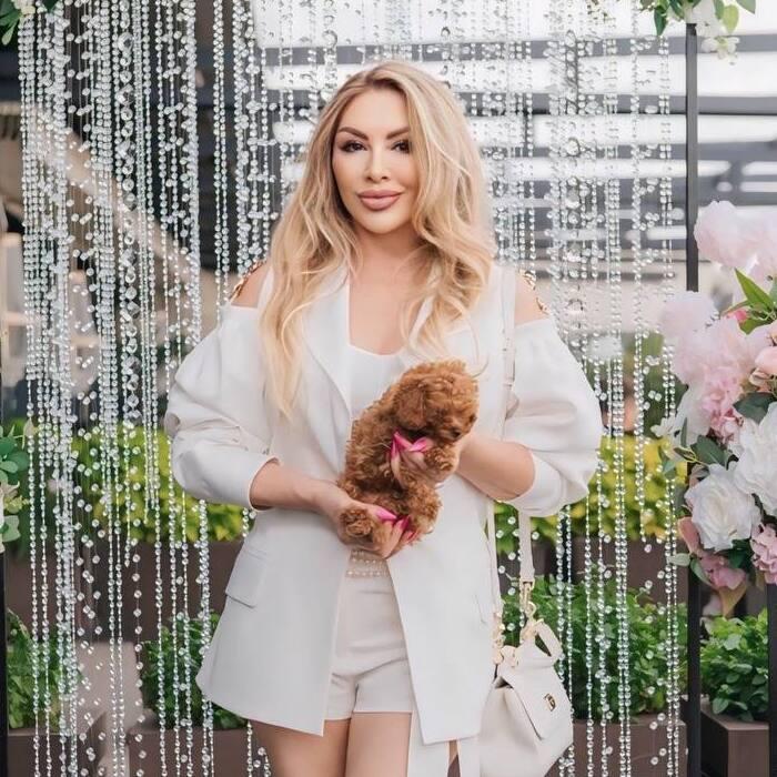 Nice mail order bride Alla, 61 yrs.old from Dnepr, Ukraine