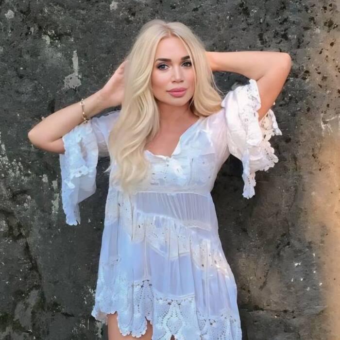 Gorgeous lady Oksana, 62 yrs.old from Vinnitsa, Ukraine