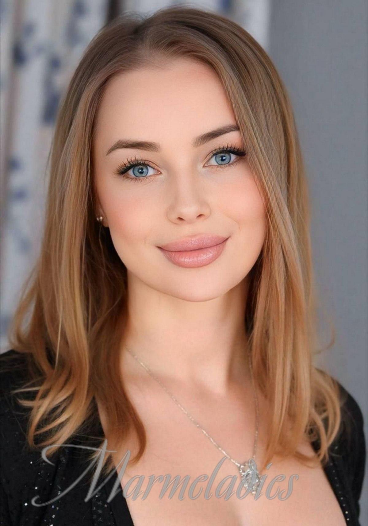 Charming woman Anna, 41 yrs.old from Kiev, Ukraine