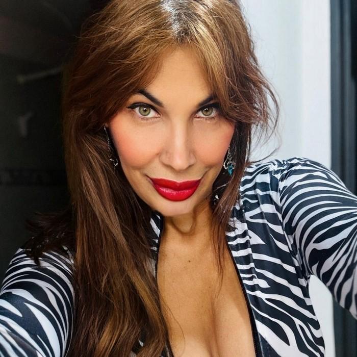 Nice woman Karina Anahi, 53 yrs.old from Buenos Aires, Argentina