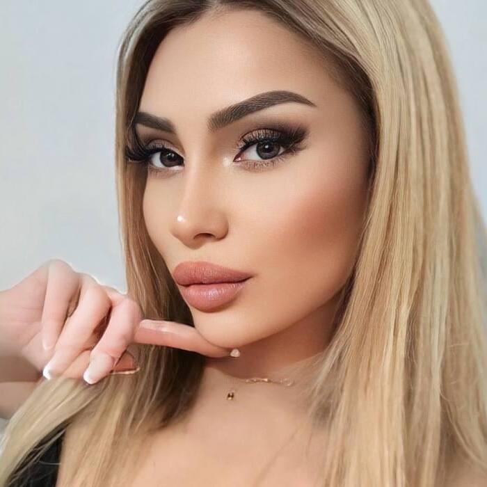 Gorgeous lady Samantha, 29 yrs.old from London, United Kingdom