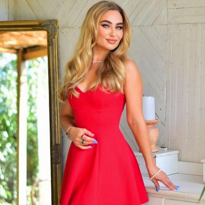 Charming girlfriend Olena, 45 yrs.old from Kyiv, Ukraine