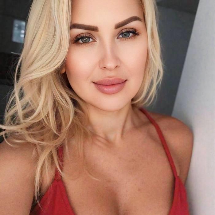 Charming girlfriend Eva, 50 yrs.old from Lvov, Ukraine