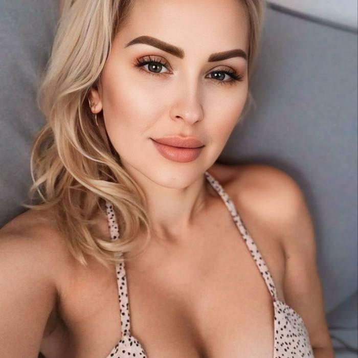 Pretty girlfriend Eva, 50 yrs.old from Lvov, Ukraine