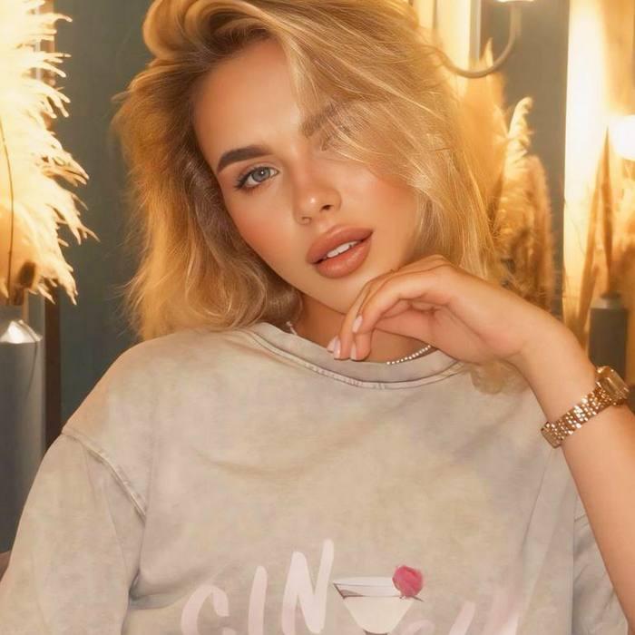 Beautiful pen pal Anastasiya, 21 yrs.old from Kiev, Ukraine