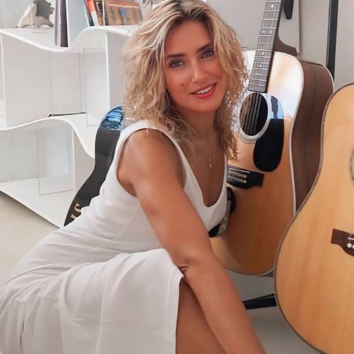 Charming pen pal Vera, 53 yrs.old from Odessa, Ukraine