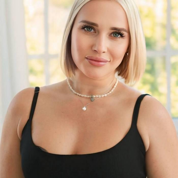 Single pen pal Daryna, 43 yrs.old from Kiev, Ukraine