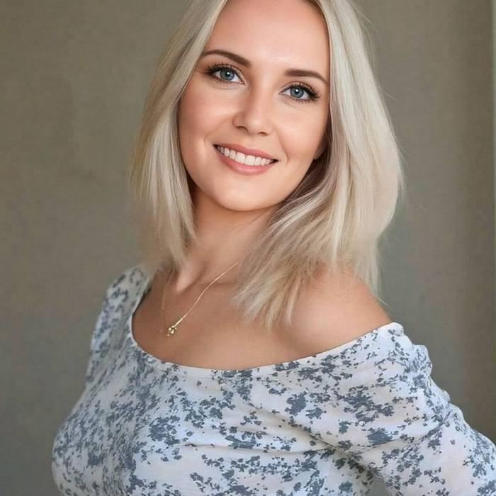 Single pen pal Anna, 46 yrs.old from Odessa, Ukraine