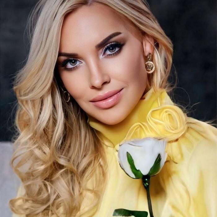 Beautiful mail order bride Olga, 48 yrs.old from Truskavec, Ukraine